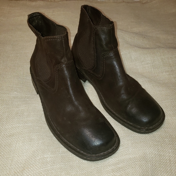 Born Other - Born Hemlock Castagno Distressed Leather Chelsea Boot Size 10